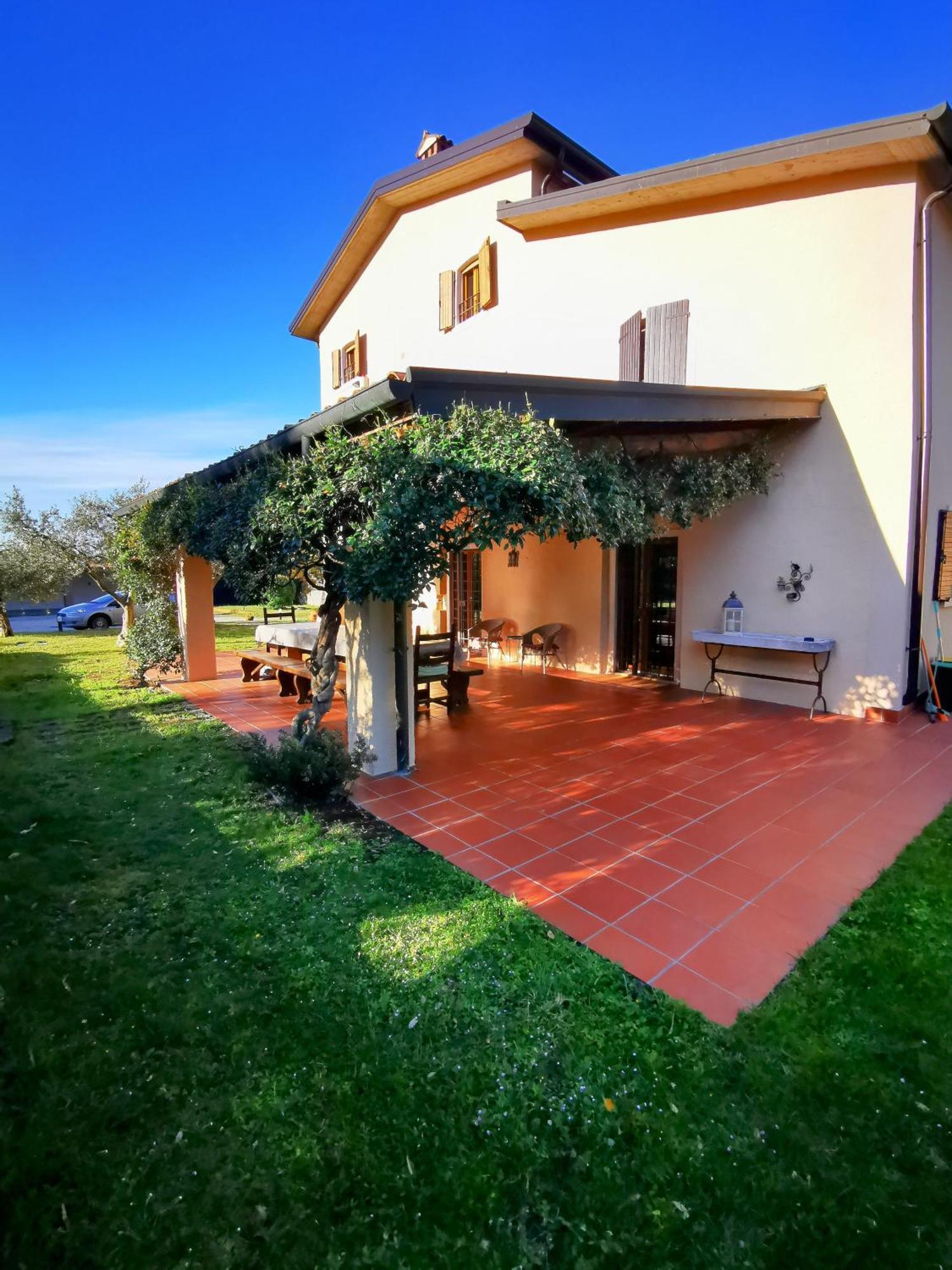 Casa Ghirlanda Con Piscina E Campo Da Tennis Lazise Luaran gambar